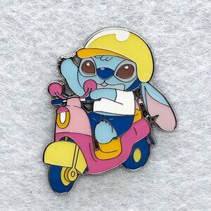 🔮 5/$25 Disney Lilo And Stitch Scooter Pin
